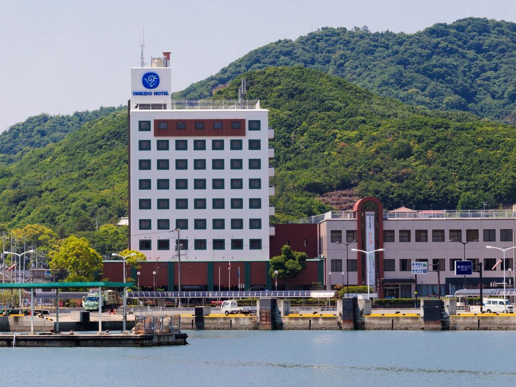 Okido Hotel Tonosho  Exterior photo